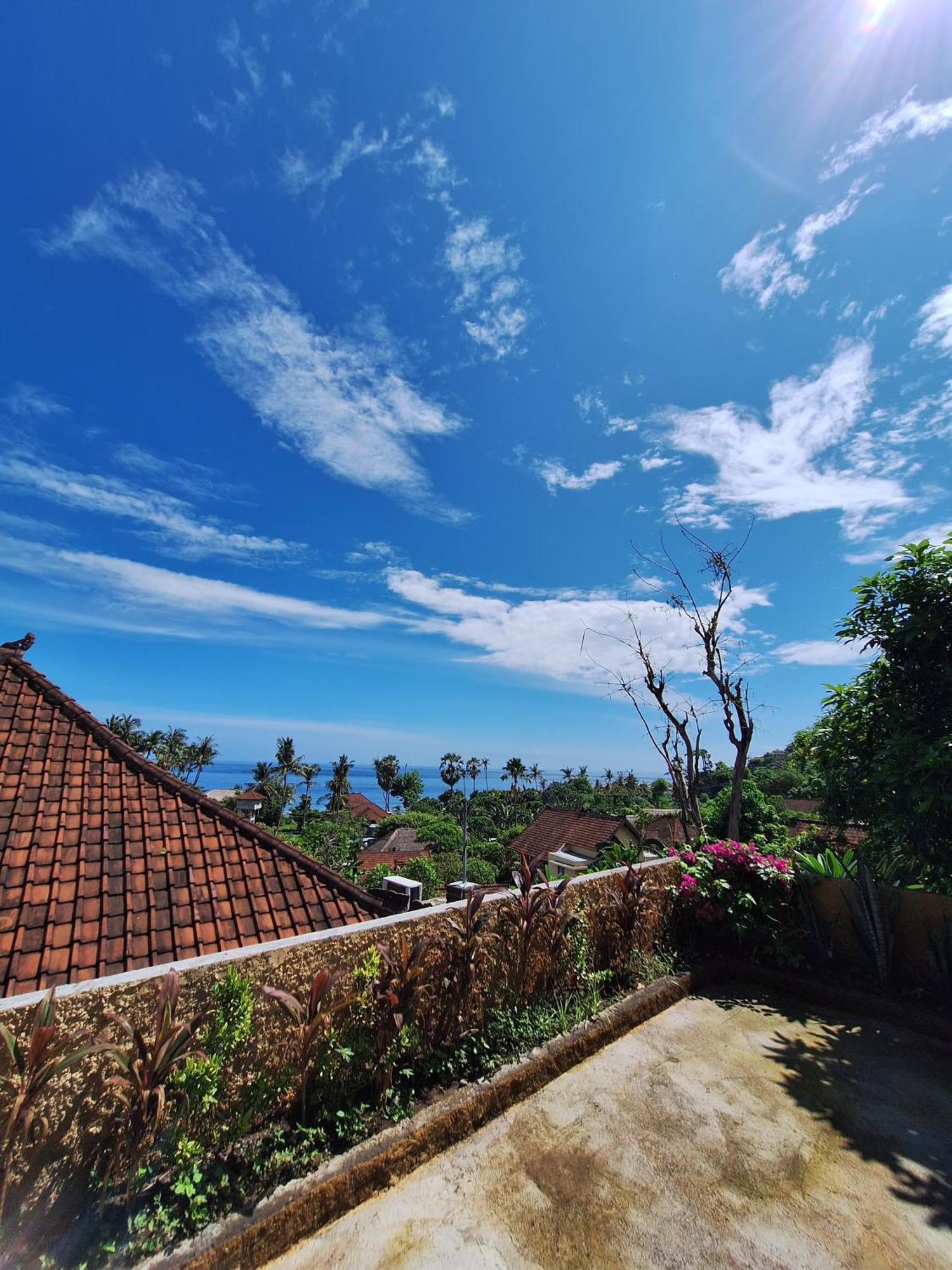 Rumah Wayans Lipah Amed Exterior foto