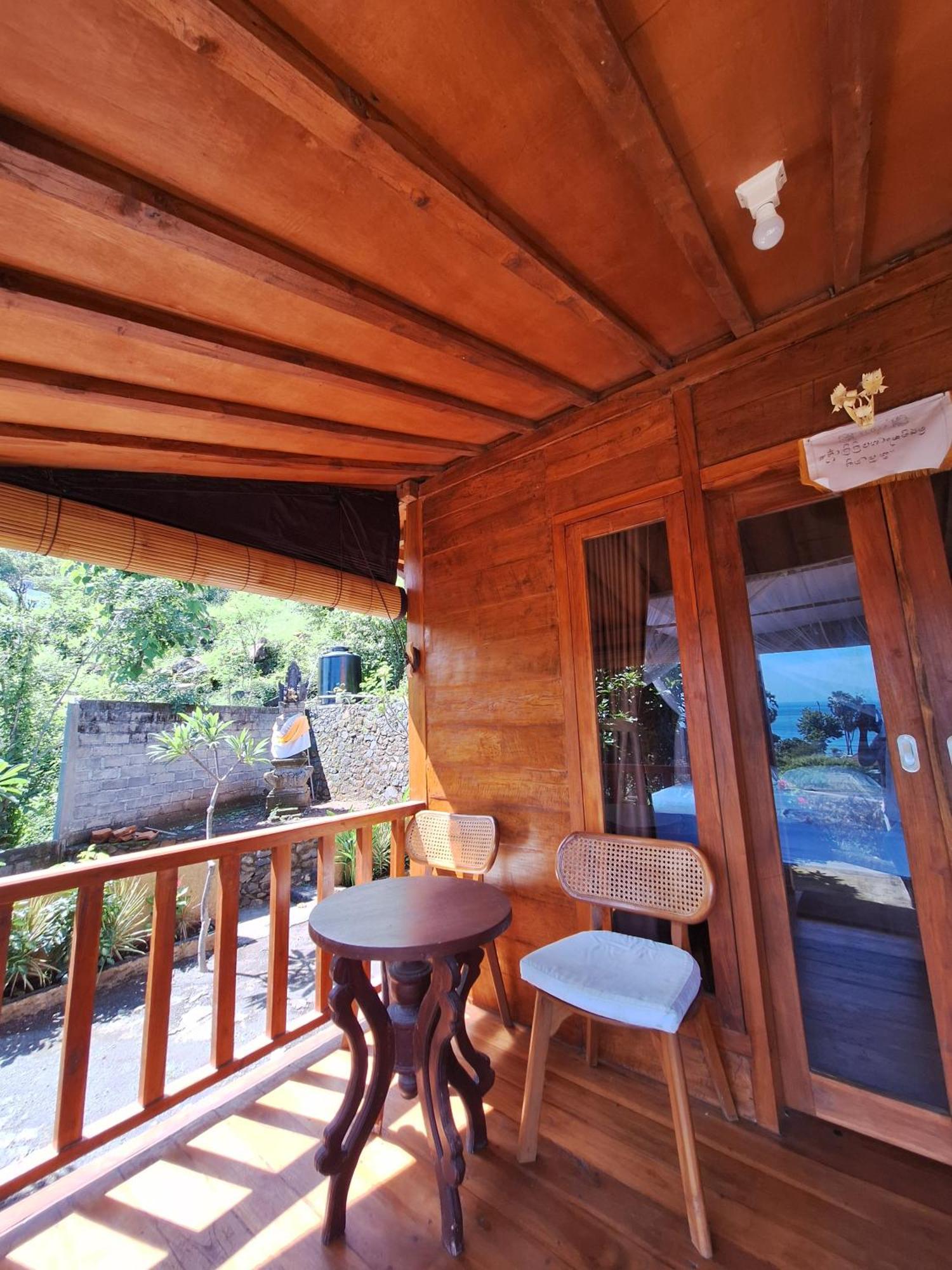 Rumah Wayans Lipah Amed Exterior foto