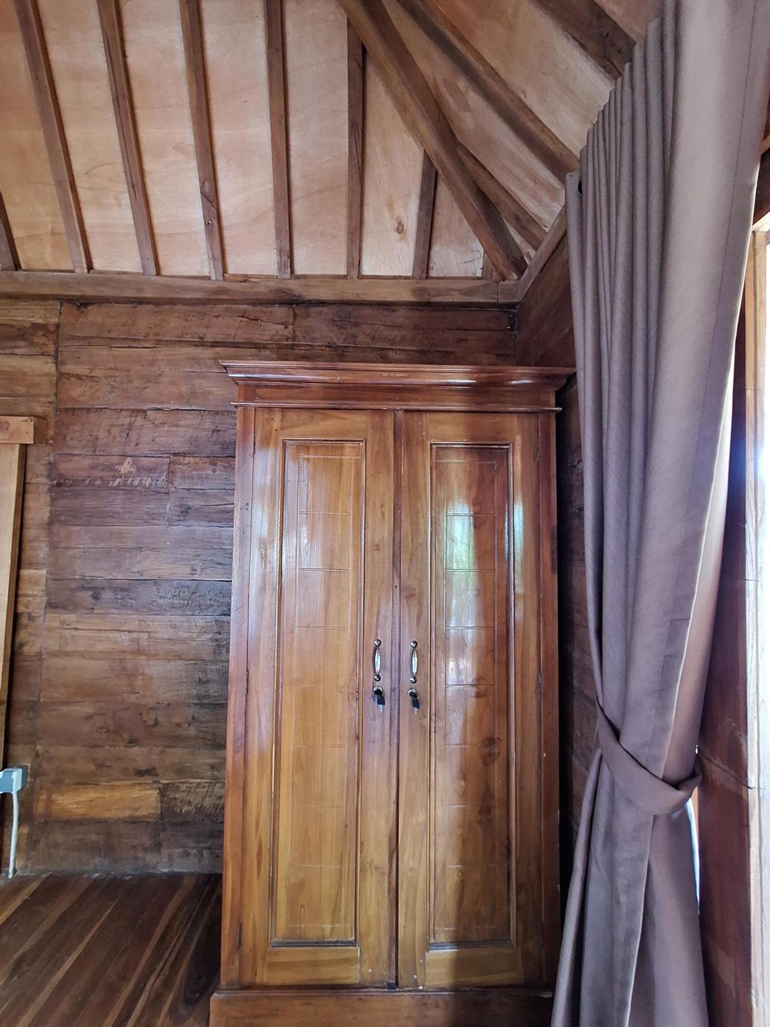 Rumah Wayans Lipah Amed Exterior foto